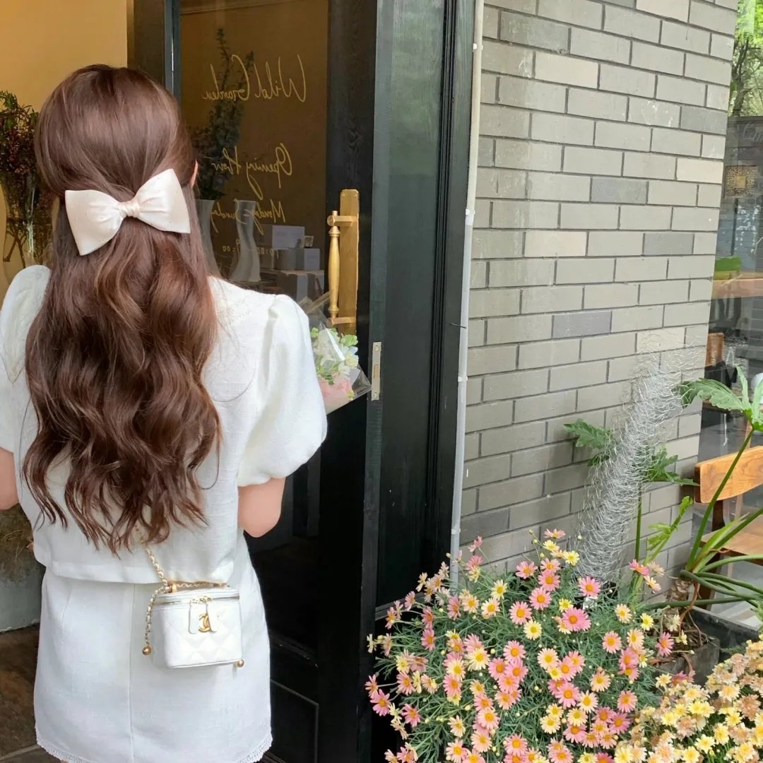 蛋糕合唱团